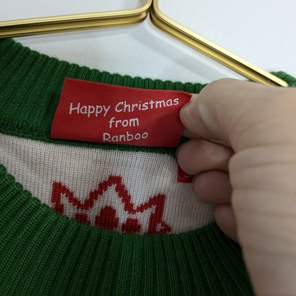 Revolt Sweaters‎ Small Ranboo Limited Edition Red Holiday Christmas Sweater - Picture 4 of 12